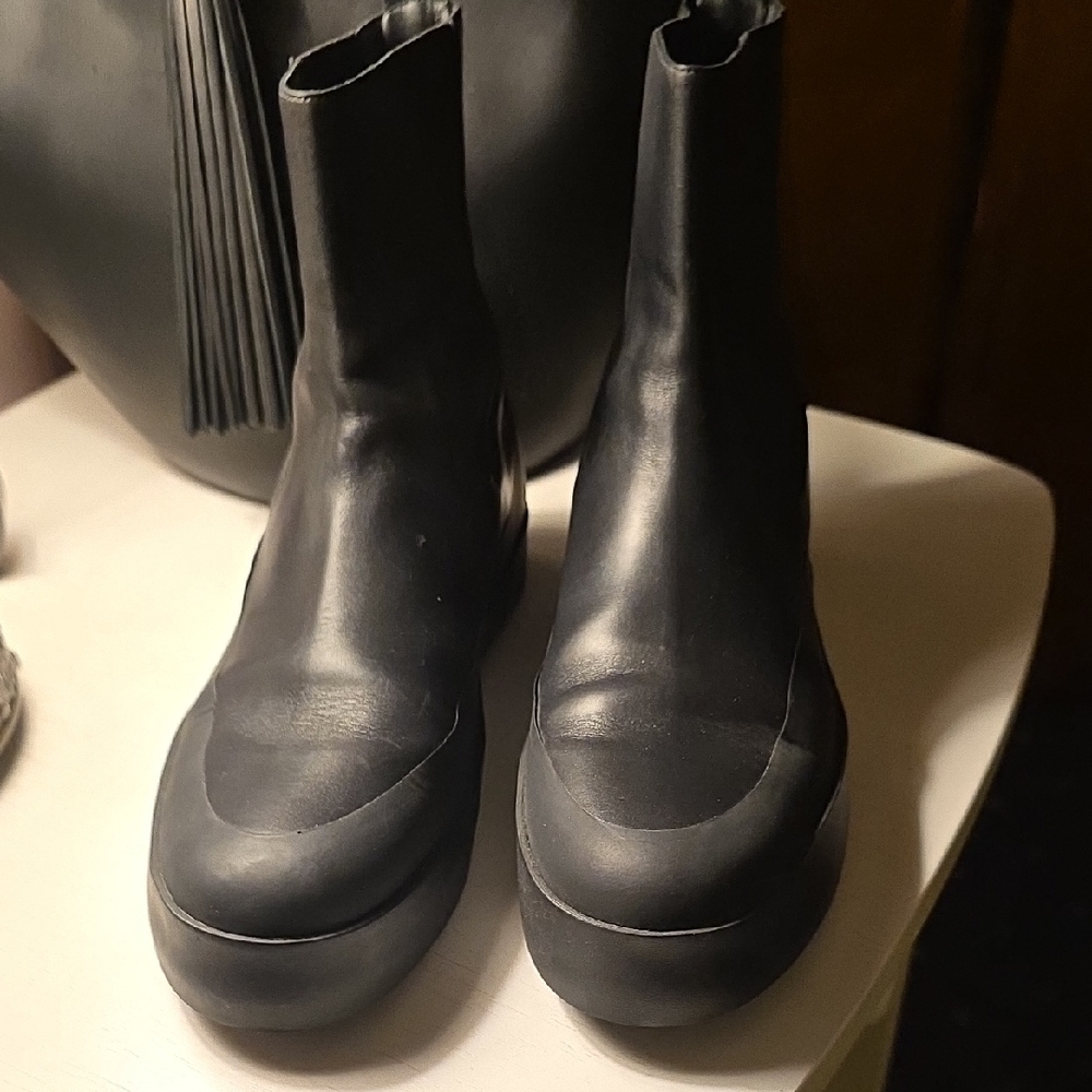 Black Women's Ankle Boots Neous